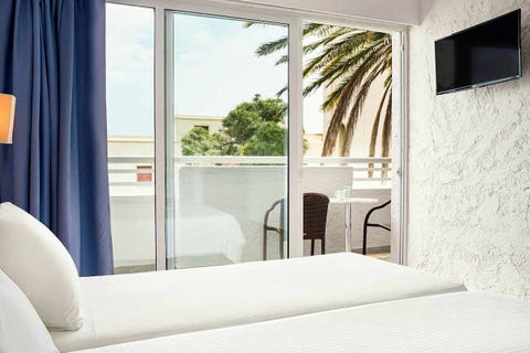 The Apartments 5 av 14
