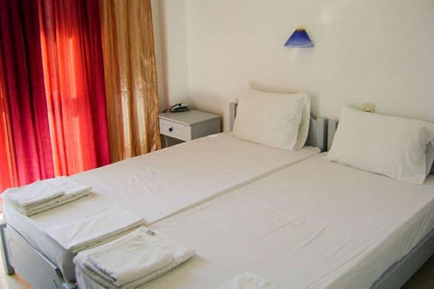 Dimitra 13 av 14