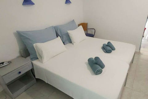 Dimitra 7 av 14