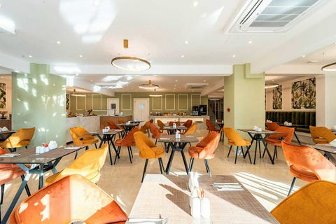 Philia Center Suites 10 av 23