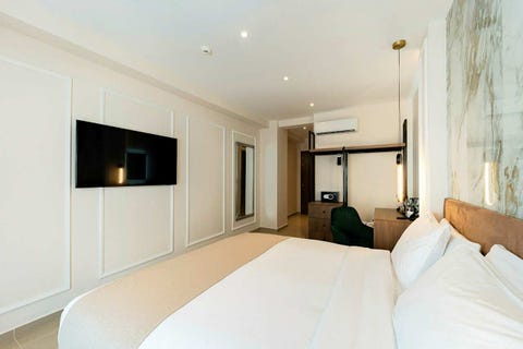 Philia Center Suites 8 av 23