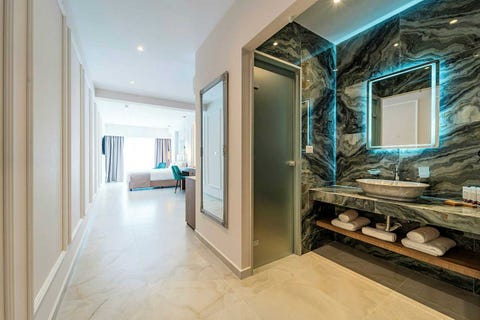 Philia Center Suites 17 av 23