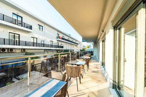 Philia Center Suites 1 av 23