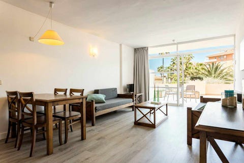 Lagoon Center Apartments 21 av 26