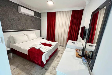 Bellissima Hotel 4 av 14