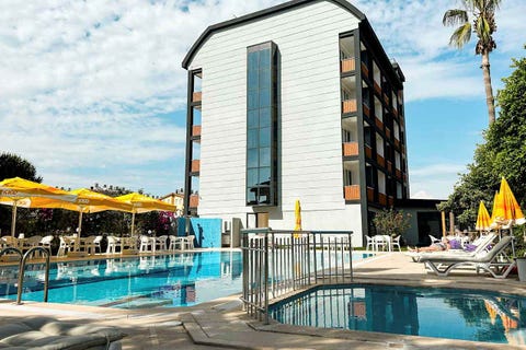 Bellissima Hotel 1 av 14