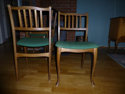 Nytt og brukt annonser med søkeordet spisestue | FINN Torget Utstilling 50% spisestue og skap | FINN.no