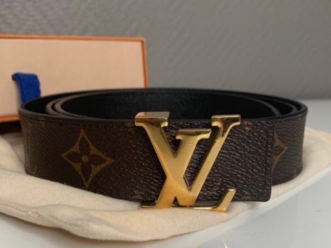 Louis Vuitton Reversible belte til salgs  Askim