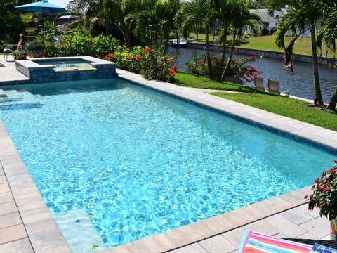 Feriehus i Cape Coral - Nyere hus med saltvann basseng og boblebad - rolig strøk