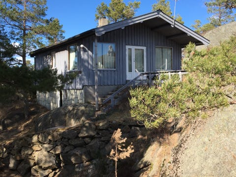 Risør - Tvedestrand: Nært Lyngør: Furulunden; Stormyrvn. 13