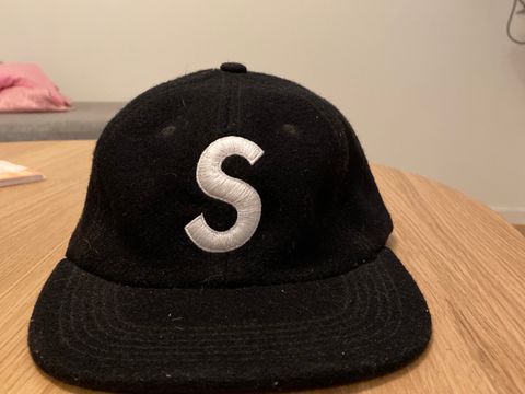 Supreme S-Logo Ny pris!! til salgs  Stavanger