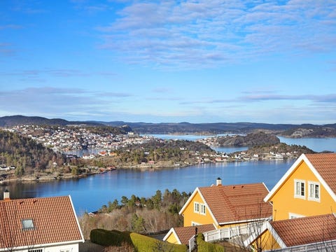 Kragerø Resort: Stor hytte med sjøutsikt. Ledig frem til 6.jul og etter 10.aug.