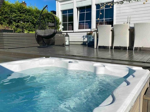 Bolig med jacuzzi og flott uteområde, i Sandefjord