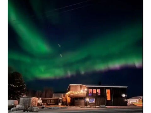 Toppmoderne enebolig i naturskjønne omgivelser!