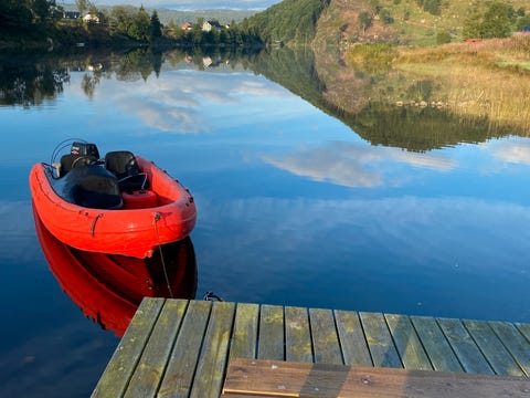 Idyllisk landsted med oppvarmet basseng