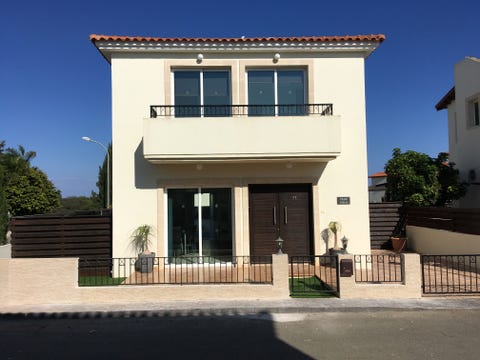 Luxury Villa - Private Pool and Wifi Perfect location for a holiday!