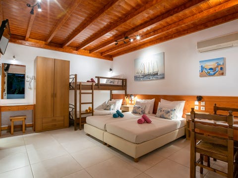 New Bic Economy Apartment 3-4 Adults First Floor n