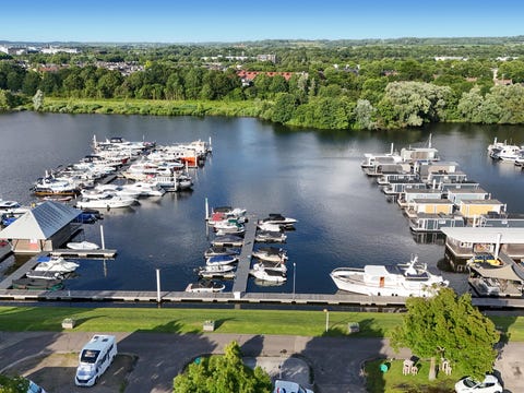 Husbåt - Maastricht