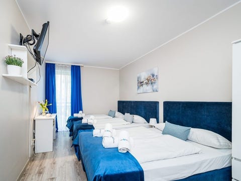 Nowa Panorama B&B Family Room with Free WiFi & Free Parking