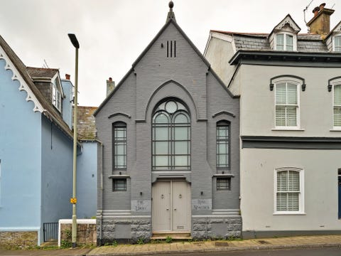 Apartment in Dartmouth near Waterfront