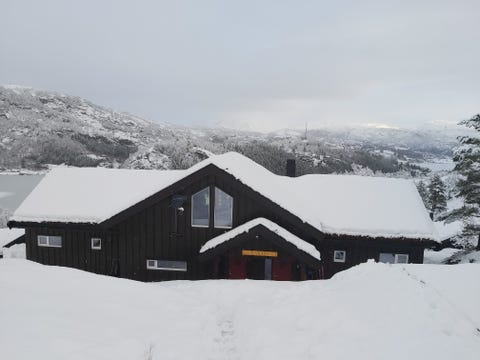 Innholdsrik familihytte til leie.