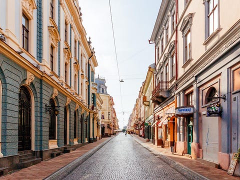 Flybilletter til Chernivtsi