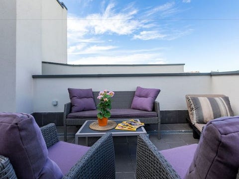 Vagabond Corvin by MUNDO Collection