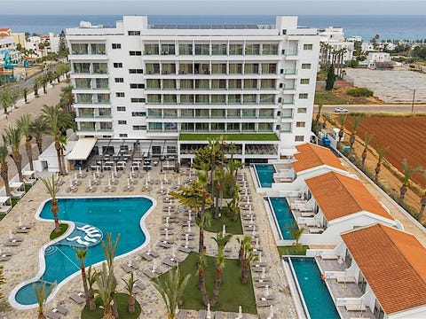 Bohemian Gardens Hotel