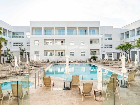 Anthea Hotel Apartments