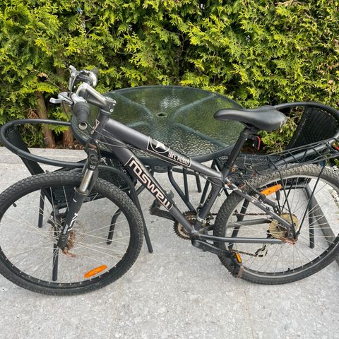 Annonsebilde