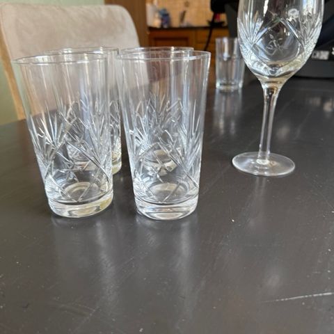 Annonsebilde