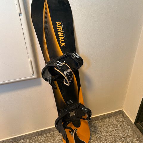 Annonsebilde