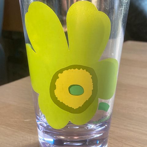 Annonsebilde