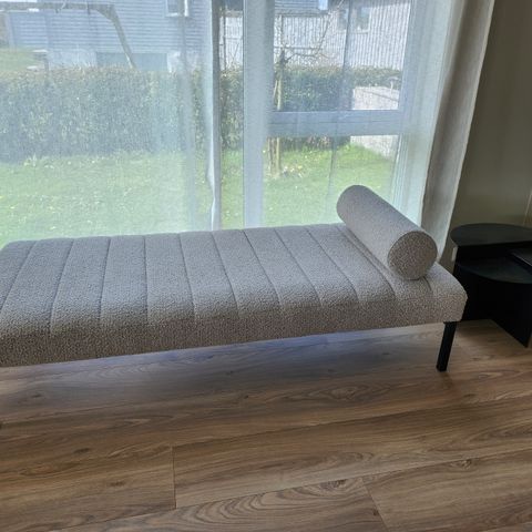 Annonsebilde