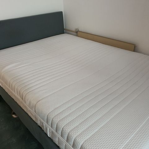 Annonsebilde