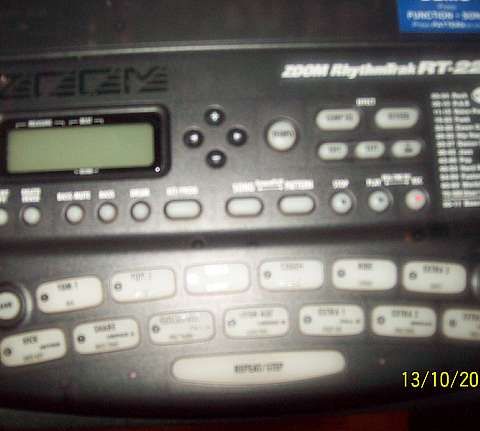 ZOOM Rhythmtrak rytimmaskin.