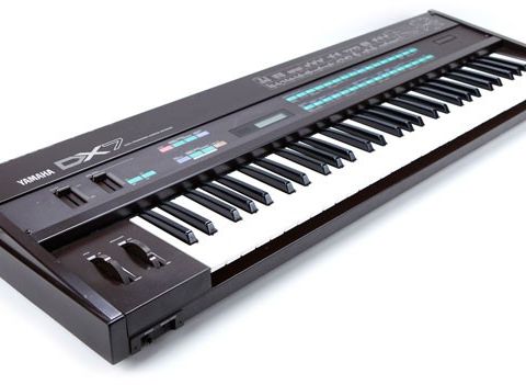 Yamaha DX7 Synthesizer