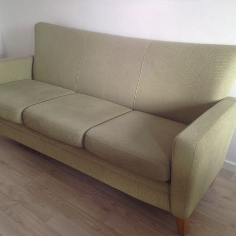 Velholdt sofa (Formfin)