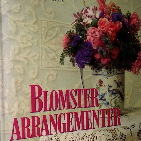 BLOMSTER ARRANGEMENTER PÅ 5 MIN BOK.