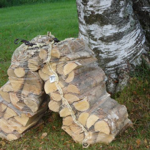 Bjørkeved, 60 liter, garantert tørr.