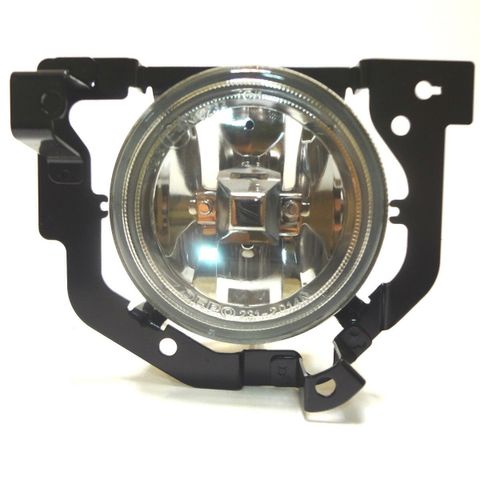 SUZUKI Grand Vitara XL7 1998-2002 front bumper RIGHT fog lamp lights.  Helt ny