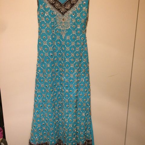 PERFEKT TIL SHADI SESONG |Turkis Pakistansk Maxi Dress (størrelse 32-34/XS)