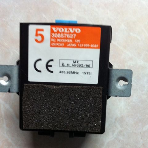 Rele alarm/sentrallås til Volvo V40/S40 2000-2004 (Volvo-30857627 )