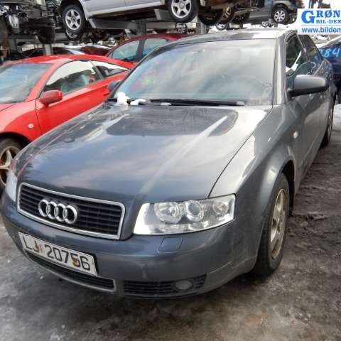 AUDI A4 B6 2001-2004 MOD. SELGES I DELER. firmapost@bildemontering.no