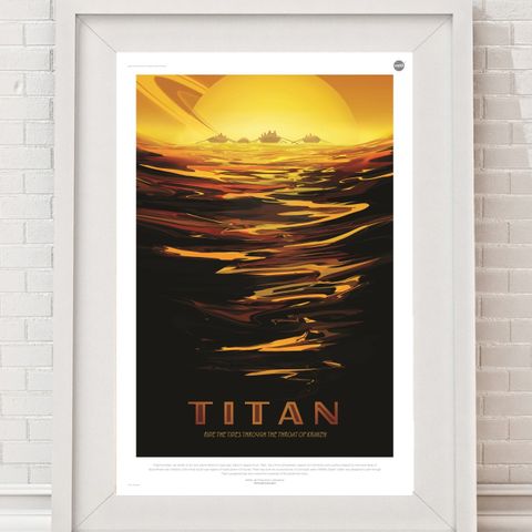 Titan - Saturns største måne - Nasa Vintage Turist Plakat