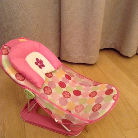 Newborn bath chair