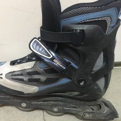 Rollerblades herre str 42, dame 39