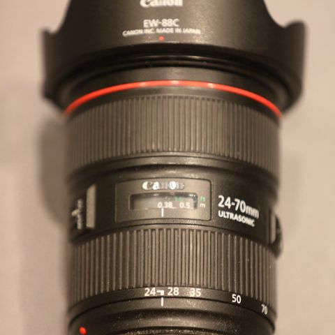 Canon EF 24-70mm 1:2,8 L II USM