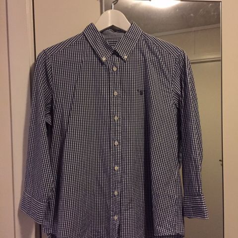 Gant-skjorte (L/XL - dame) - Nypris 1300kr