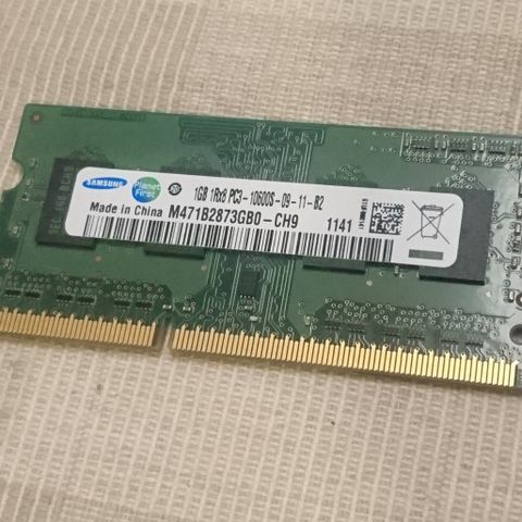 1GB laptop RAM (SO-DIMM)